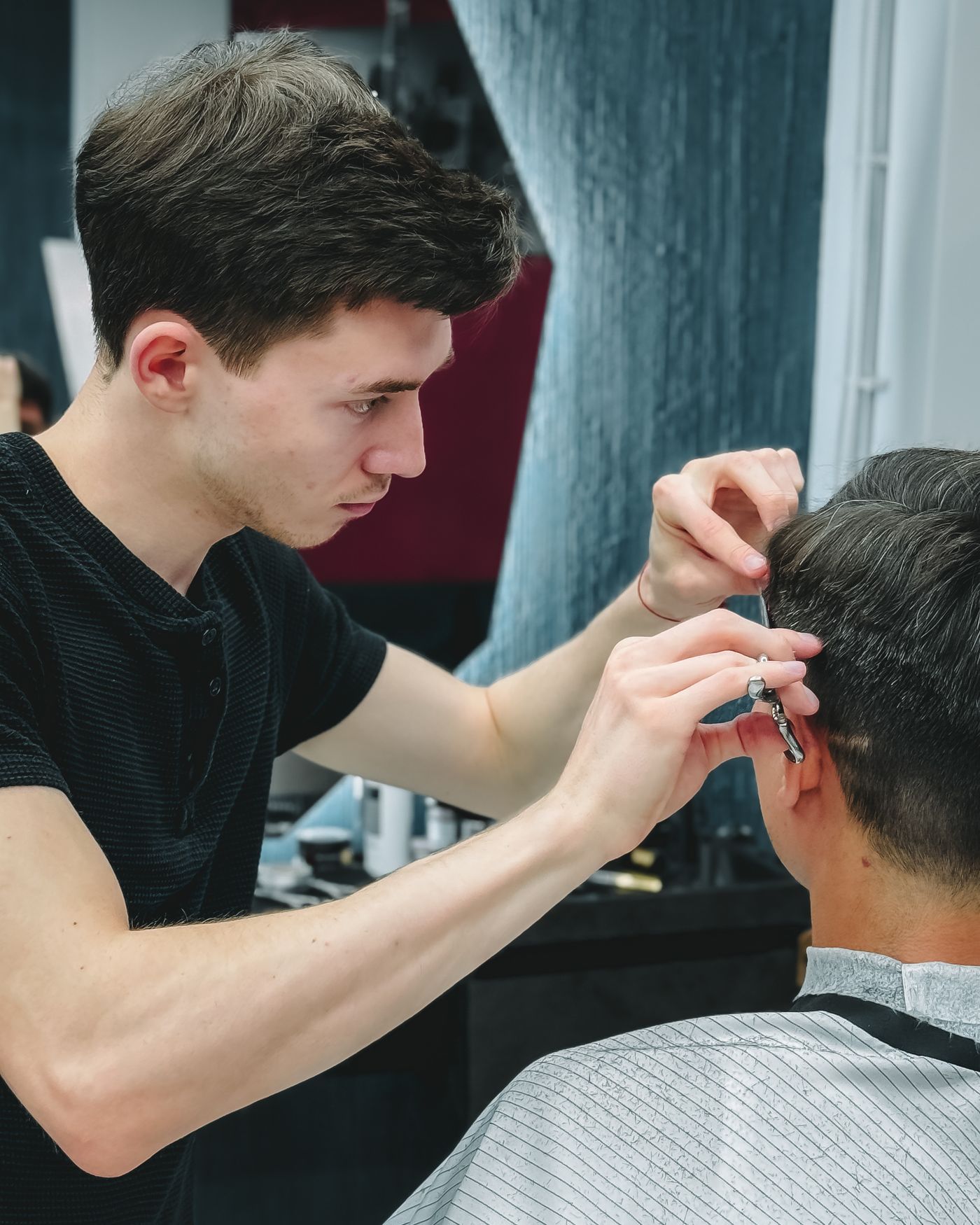 Arbeit von Friseur & Beauty